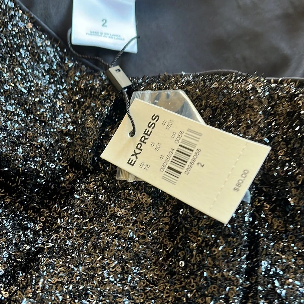 NWT EXPRESS High Waisted Sequin Bermuda Shorts SZ-2 BLACK